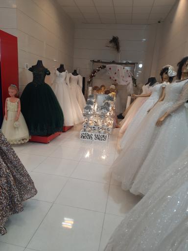 عکس مزون لباس عروس فافا