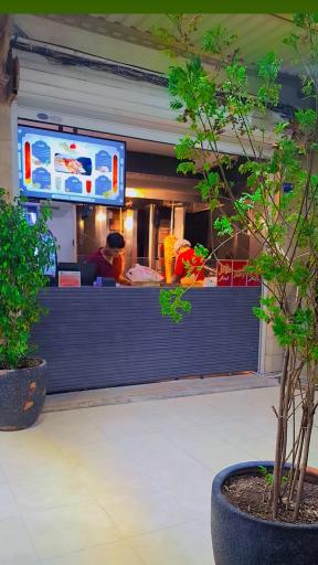 مِستر شاورما