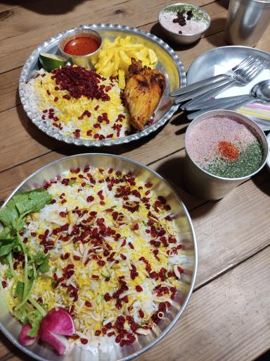 عکس رستوران هوژان