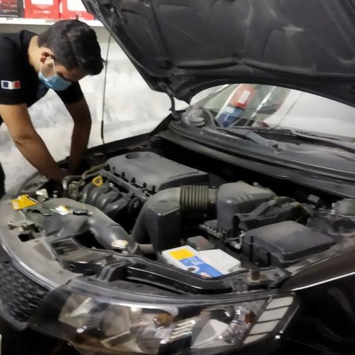 عکس خدمات برق خودرو میلاد