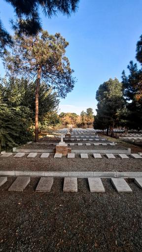 عکس آرامستان تاریخی مسیحیان دولاب