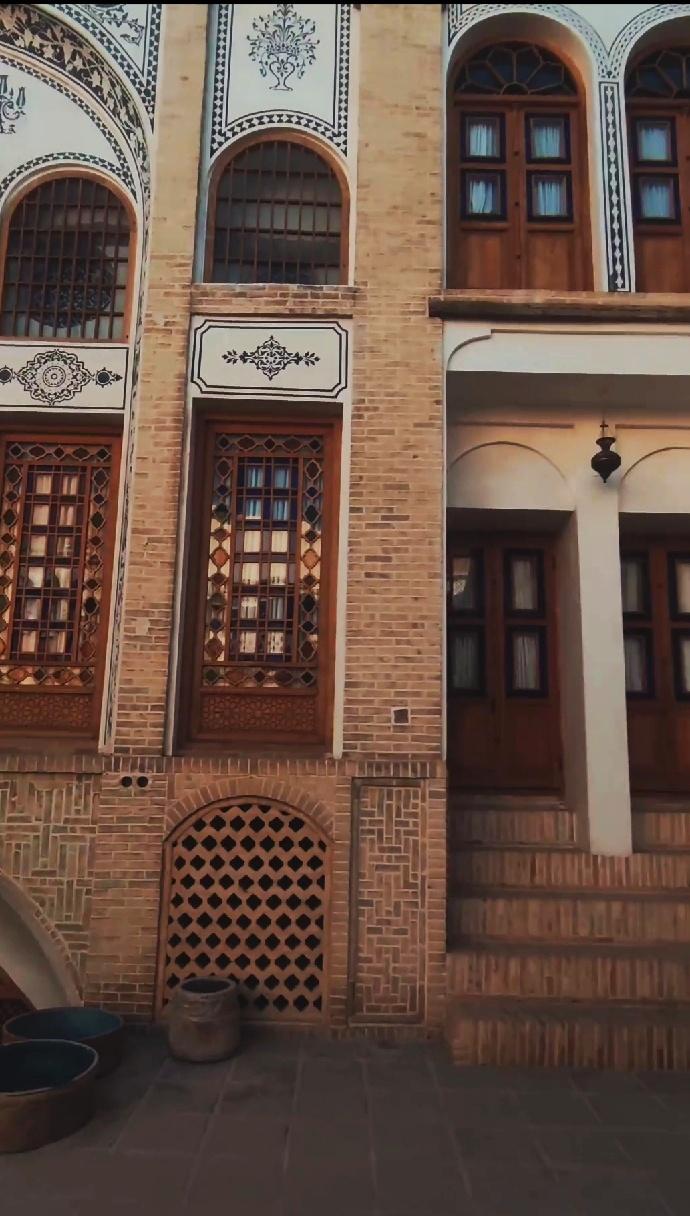 عکس بوتیک هتل صباغیان