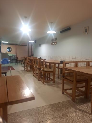عکس رستوران هوژان