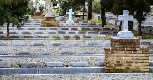 عکس آرامستان تاریخی مسیحیان دولاب