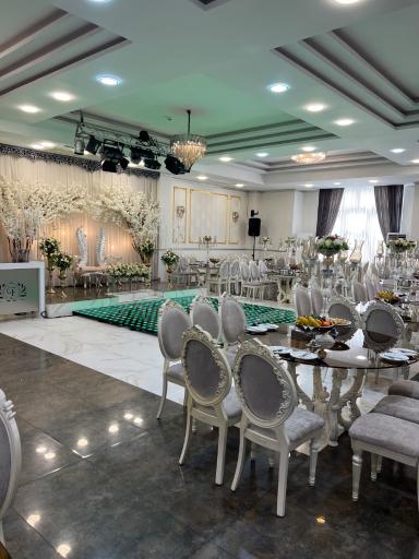 عکس تالارپذیرایی قصر فراز