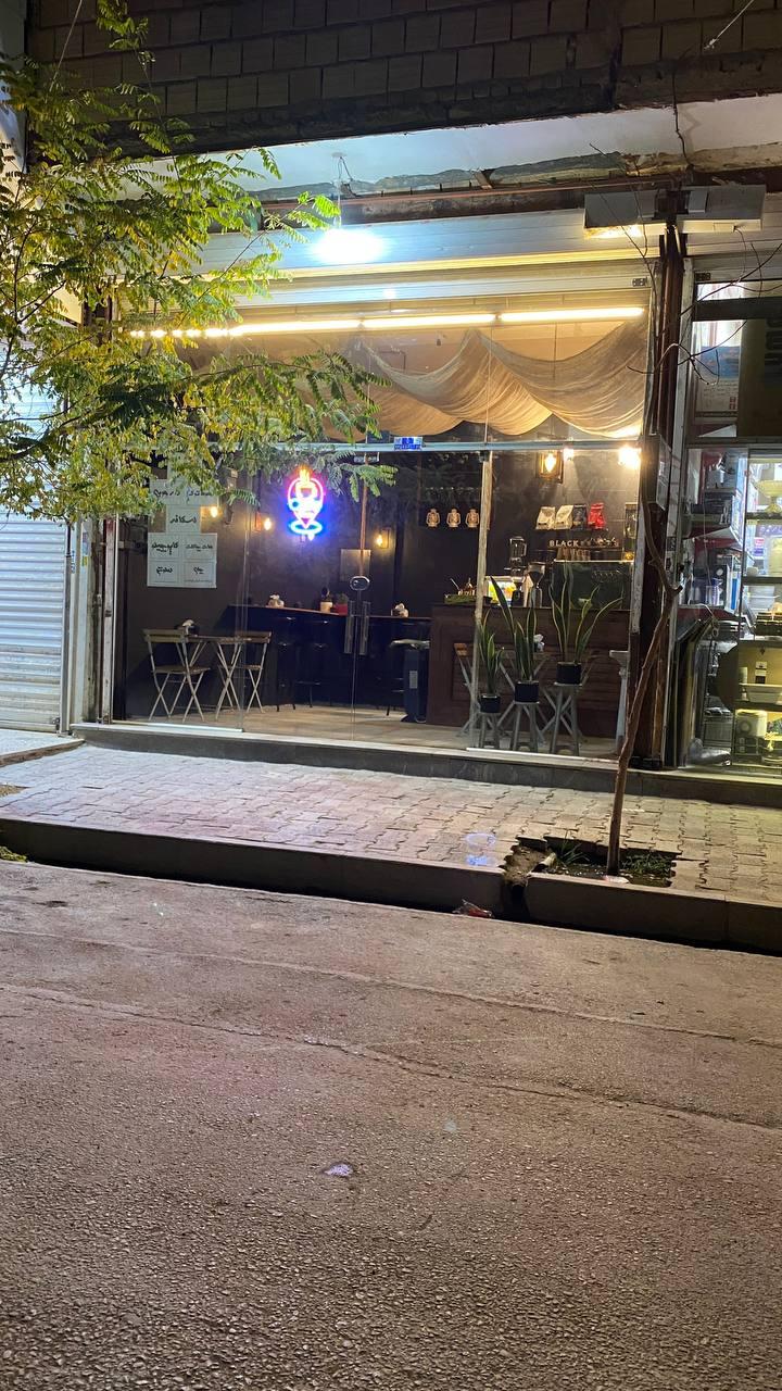 عکس کافی شاپ بلک