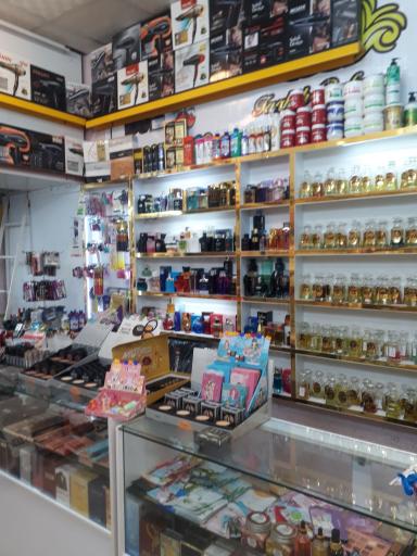 عکس آقای عطر مستر اروین شعبه۳