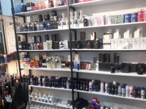 آقای عطر مستر اروین شعبه۳