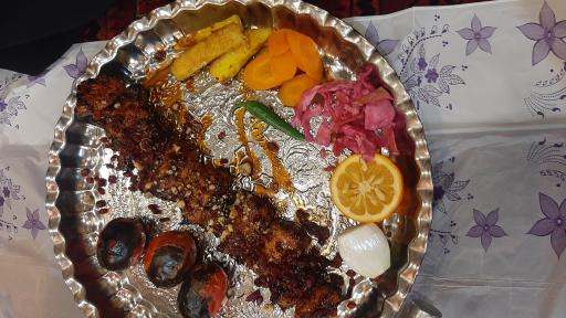 عکس سفره خانه سنتی خشت بهشت