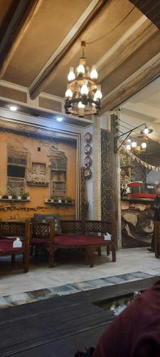 عکس سفره خانه سنتی خشت بهشت