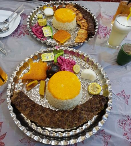 عکس سفره خانه سنتی خشت بهشت