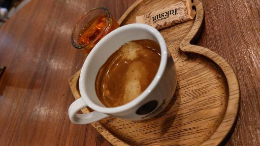 عکس کافی شاپ هاچبک