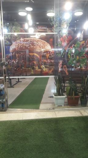 عکس پیتزا مستر چیبو