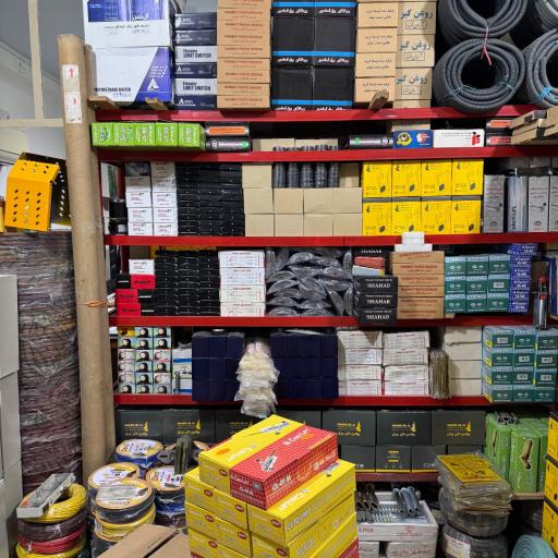 عکس هادی آنلاین (فروش آنلاین قطعات آسانسور)