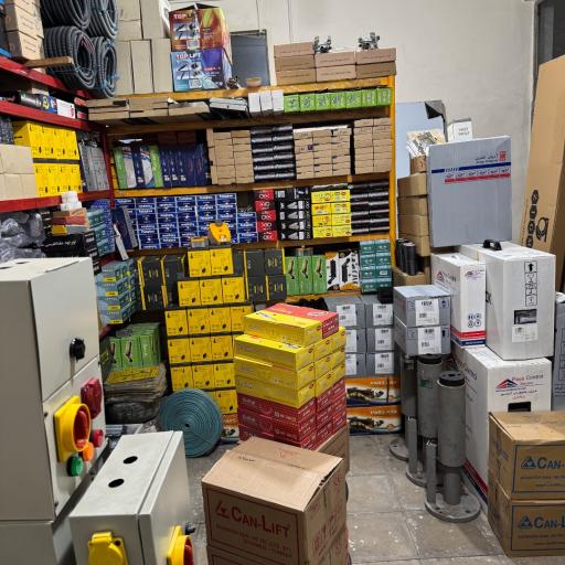 عکس هادی آنلاین (فروش آنلاین قطعات آسانسور)