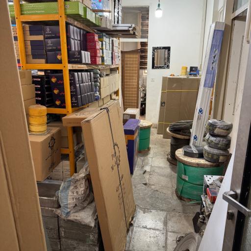 هادی آنلاین (فروش آنلاین قطعات آسانسور)