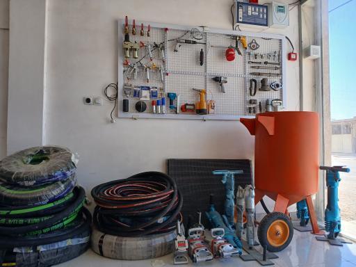 صنعت کاران جهان نما 