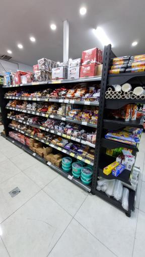 هایپرمارکت ققنوس