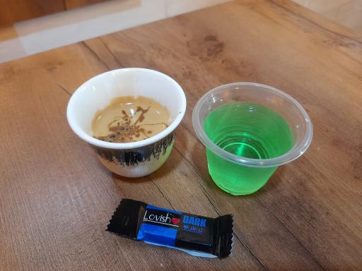 عکس کافه رنگین کمان