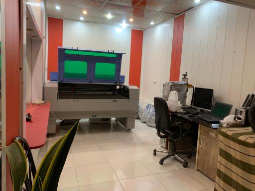 عکس خدمات برش لیزر و حک فایبر توکان