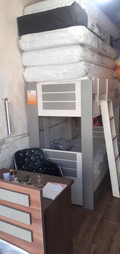 عکس تخت و تشک آنفیلد 