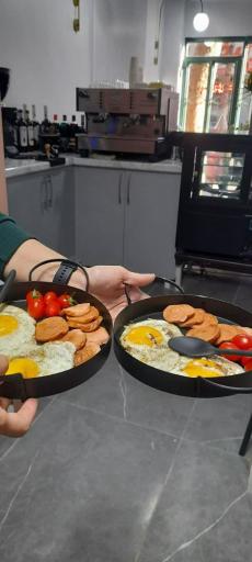 عکس کافه بهار