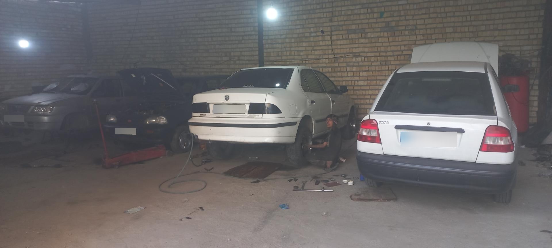 عکس خدمات خودرویی اکبری