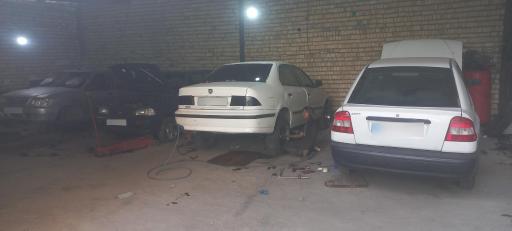 عکس خدمات خودرویی اکبری