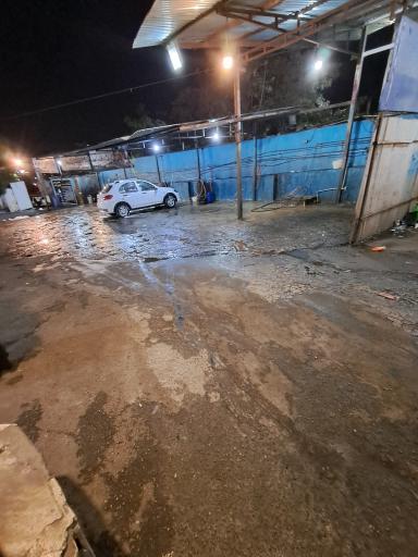 عکس کارواش و تعمیرگاه