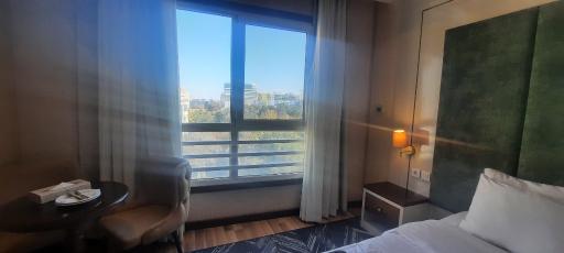 عکس هتل تبرک