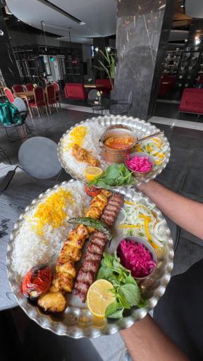 عکس رستوران و کافه وتوس