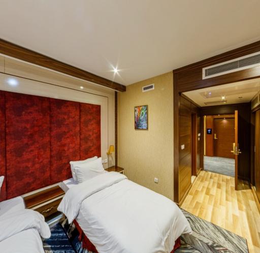 عکس هتل تبرک