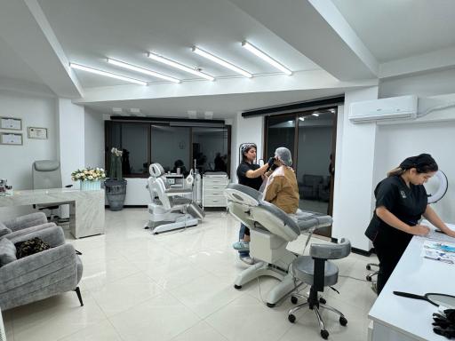 عکس کلینیک زیبایی فریو