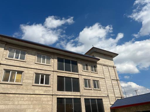 عکس کارخانه شکلات نوبل