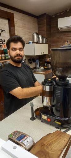 عکس قهوه و شکلات چاپلین