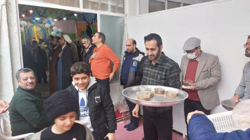 عکس حسینیه و بیت شهیدان زاهدی