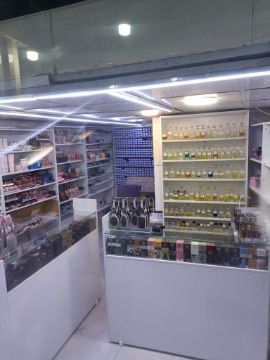 عکس قلمرو عطر و ادکلن آرایشی بهداشتی سنیوریتا