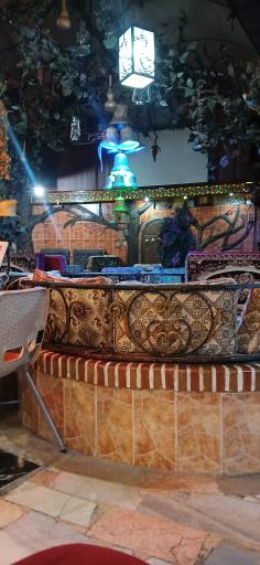 عکس رستوران سنتی ایرونی