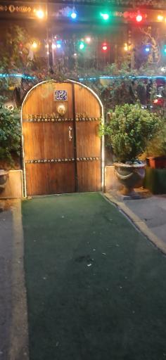 عکس رستوران سنتی ایرونی