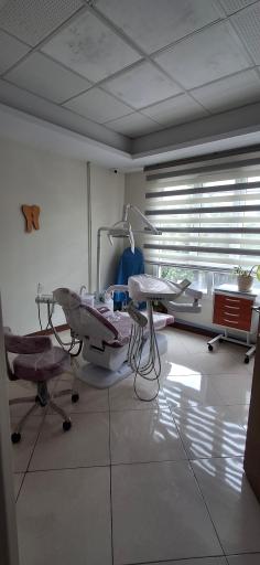 عکس مطب دندانپزشکی دکتر ملیحه حکاک