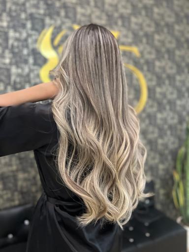 عکس سالن زیبایی سایه روشن