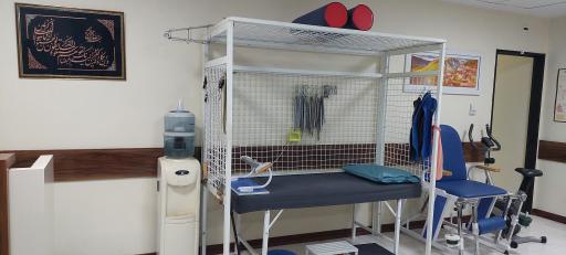 عکس فیزیوتراپی زکریا