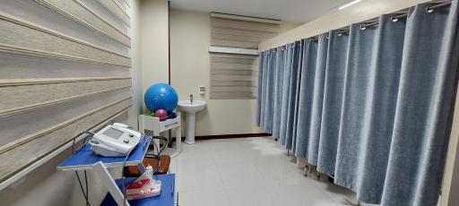 عکس فیزیوتراپی زکریا