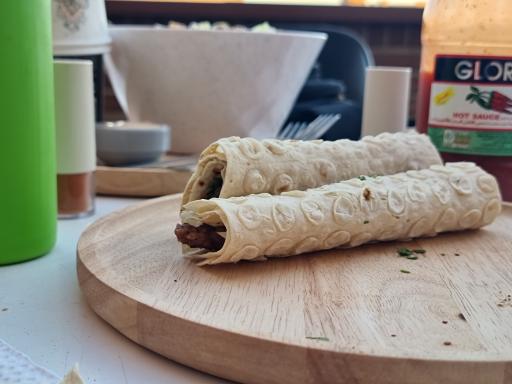 عکس فست فود حمید لقمه