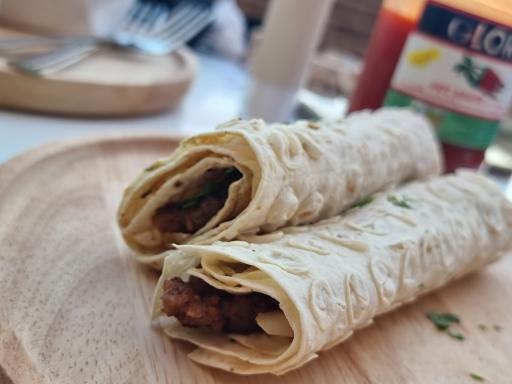 عکس فست فود حمید لقمه