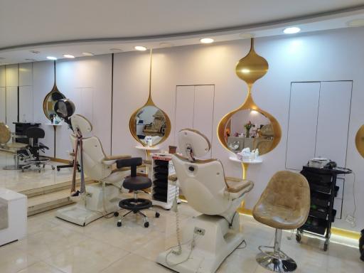 عکس سالن زیبایی مستانه احمدی 