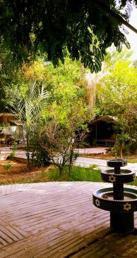 عکس سفره خانه و باغ رستوران هشت بهشت