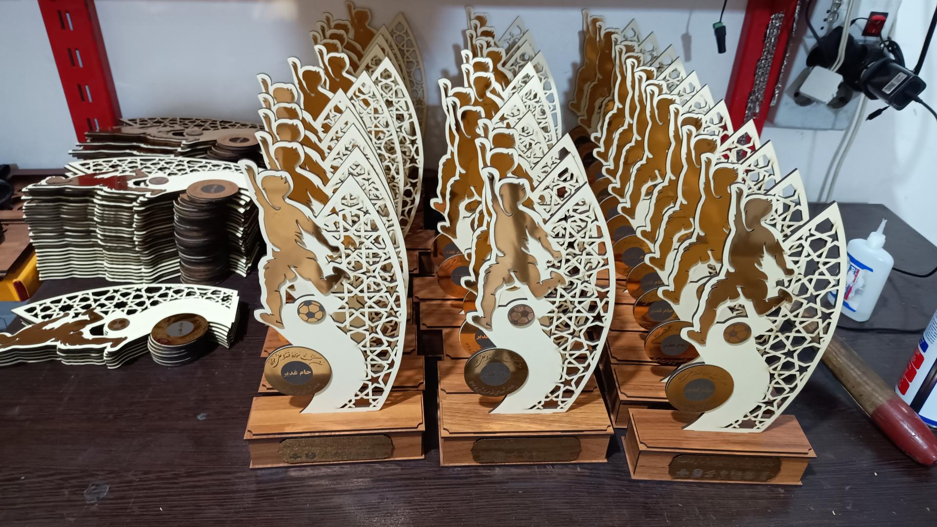 عکس خدمات لیزر عباس