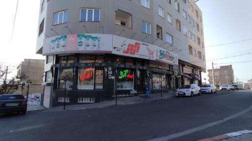 عکس هایپر مارکت ابوکی