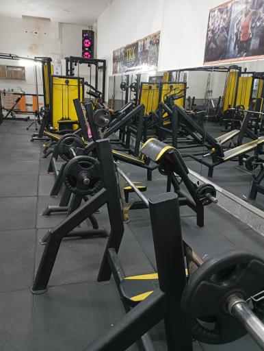 عکس باشگاه بدنسازی پهلوانان